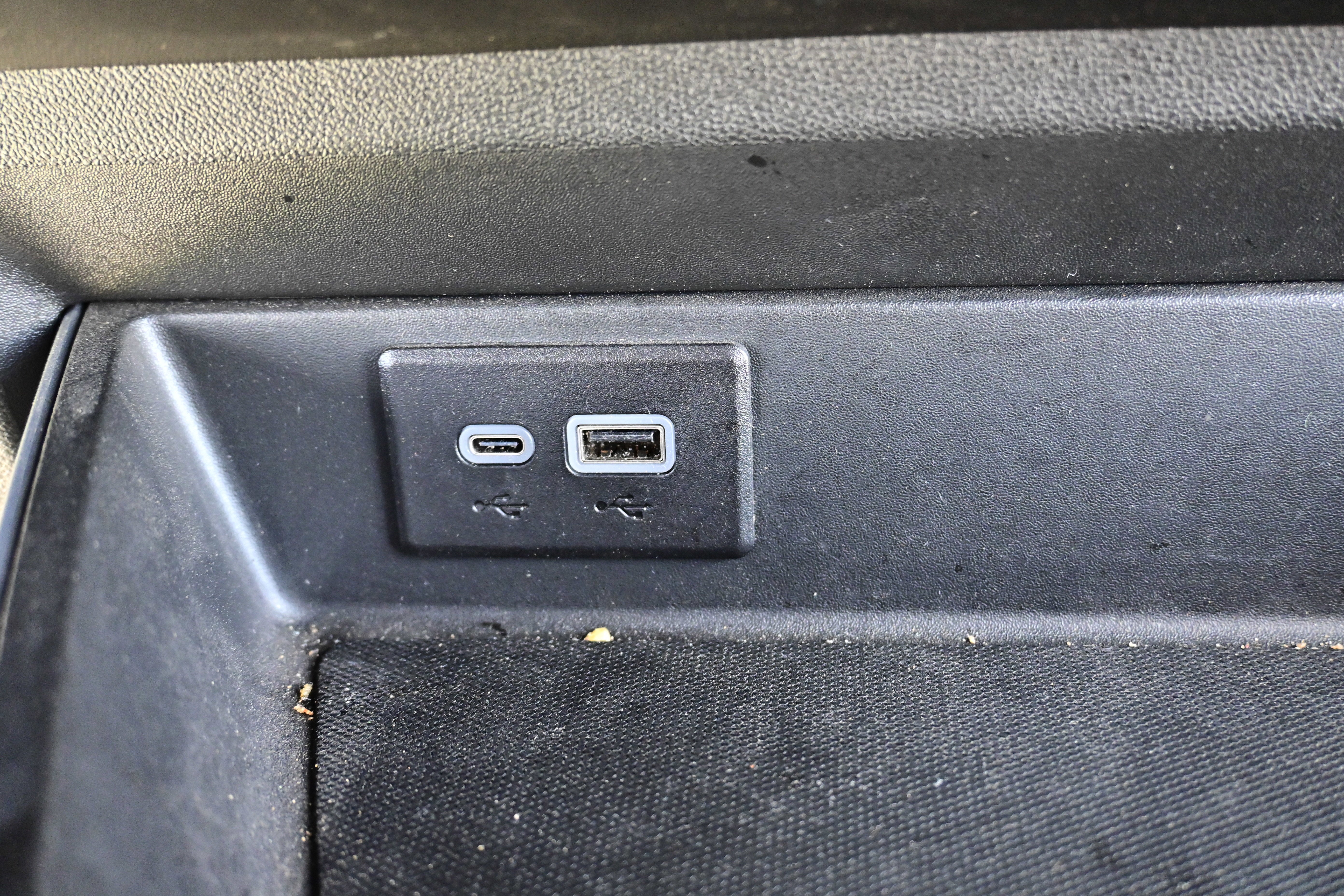 2024 BrightDrop Zevo 400 EJY