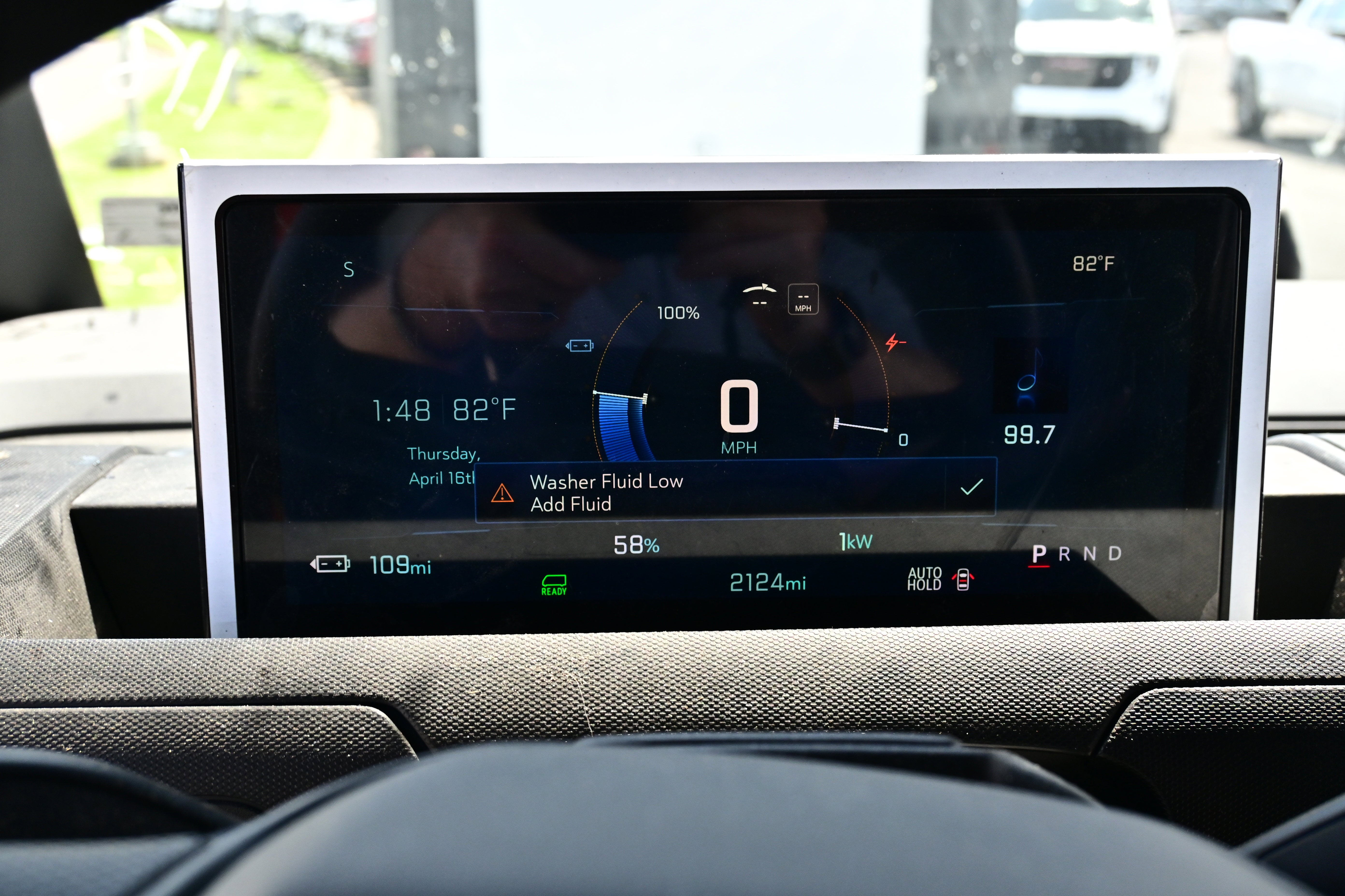 2024 BrightDrop Zevo 400 EJY