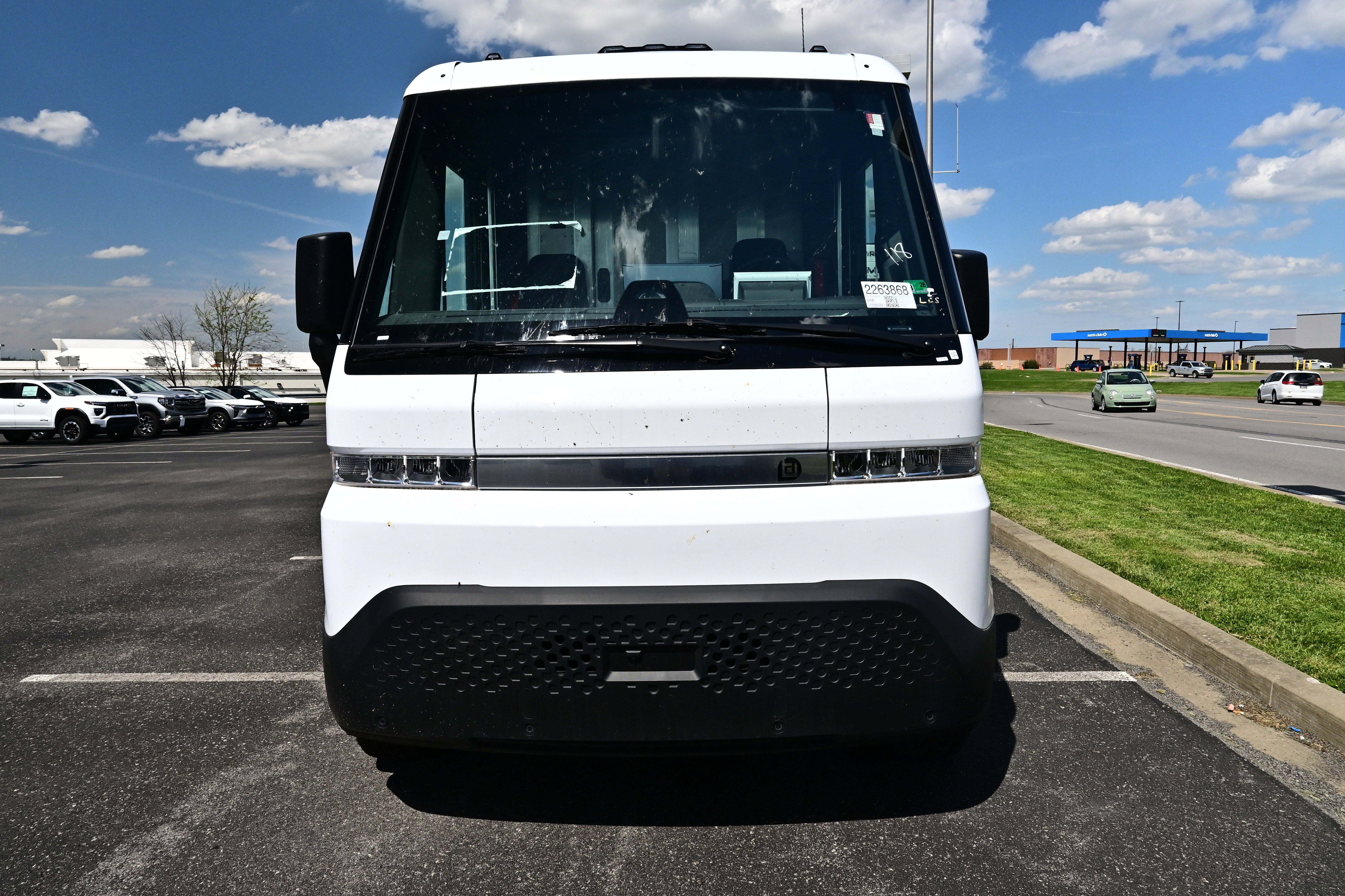 2024 BrightDrop Zevo 400 EJY