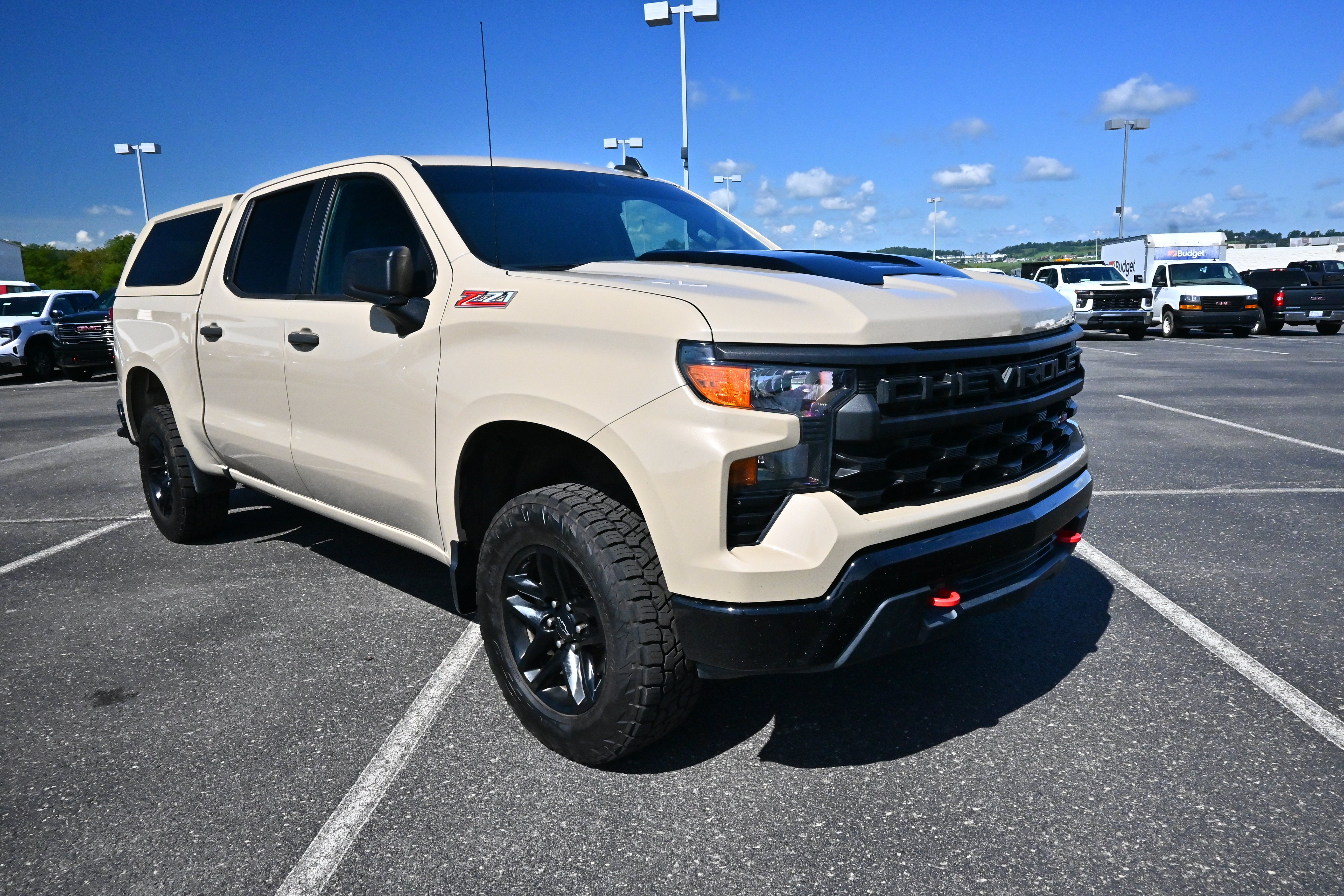 2022 Chevrolet Silverado 1500 Custom Trail Boss