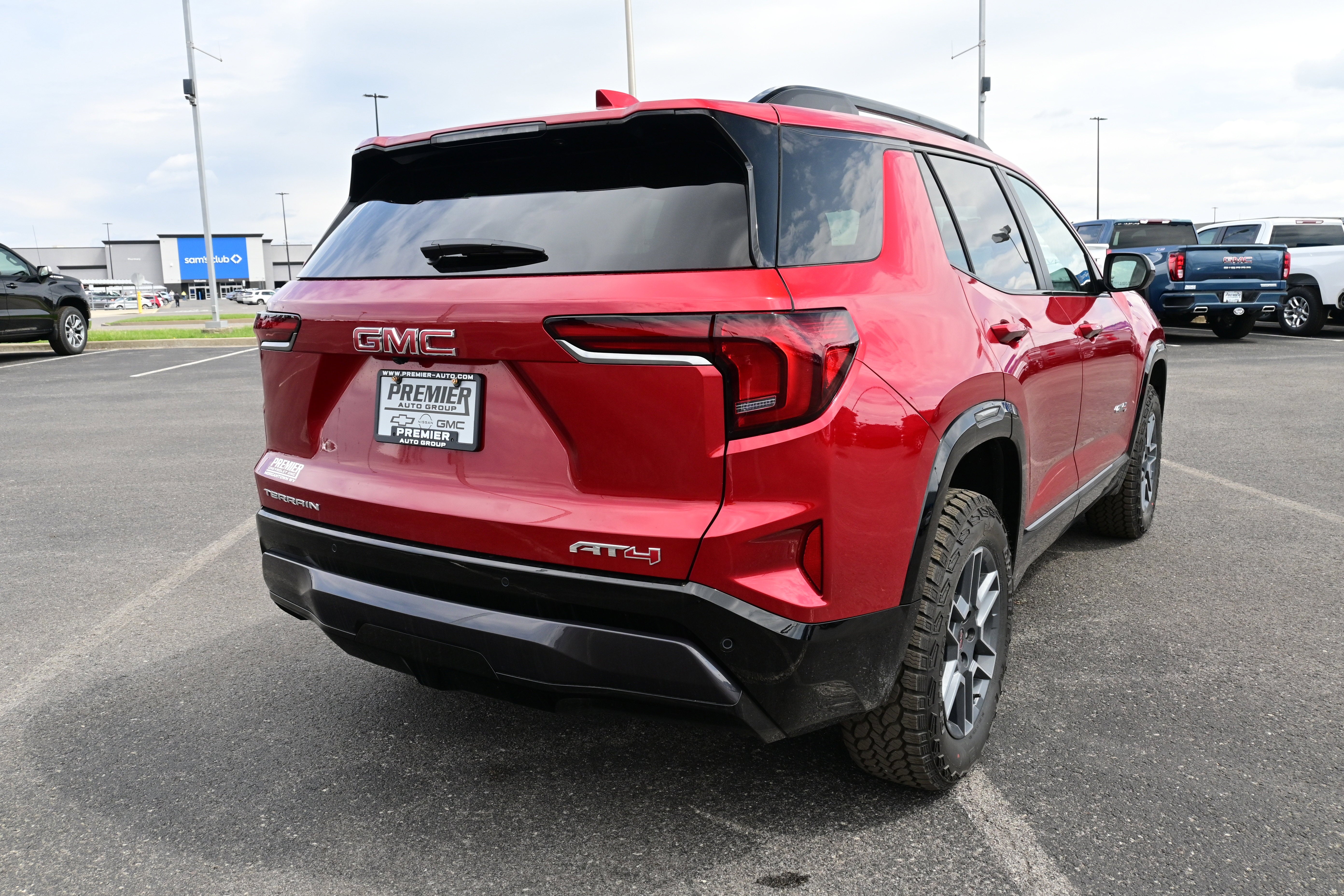 2026 GMC Terrain AT4