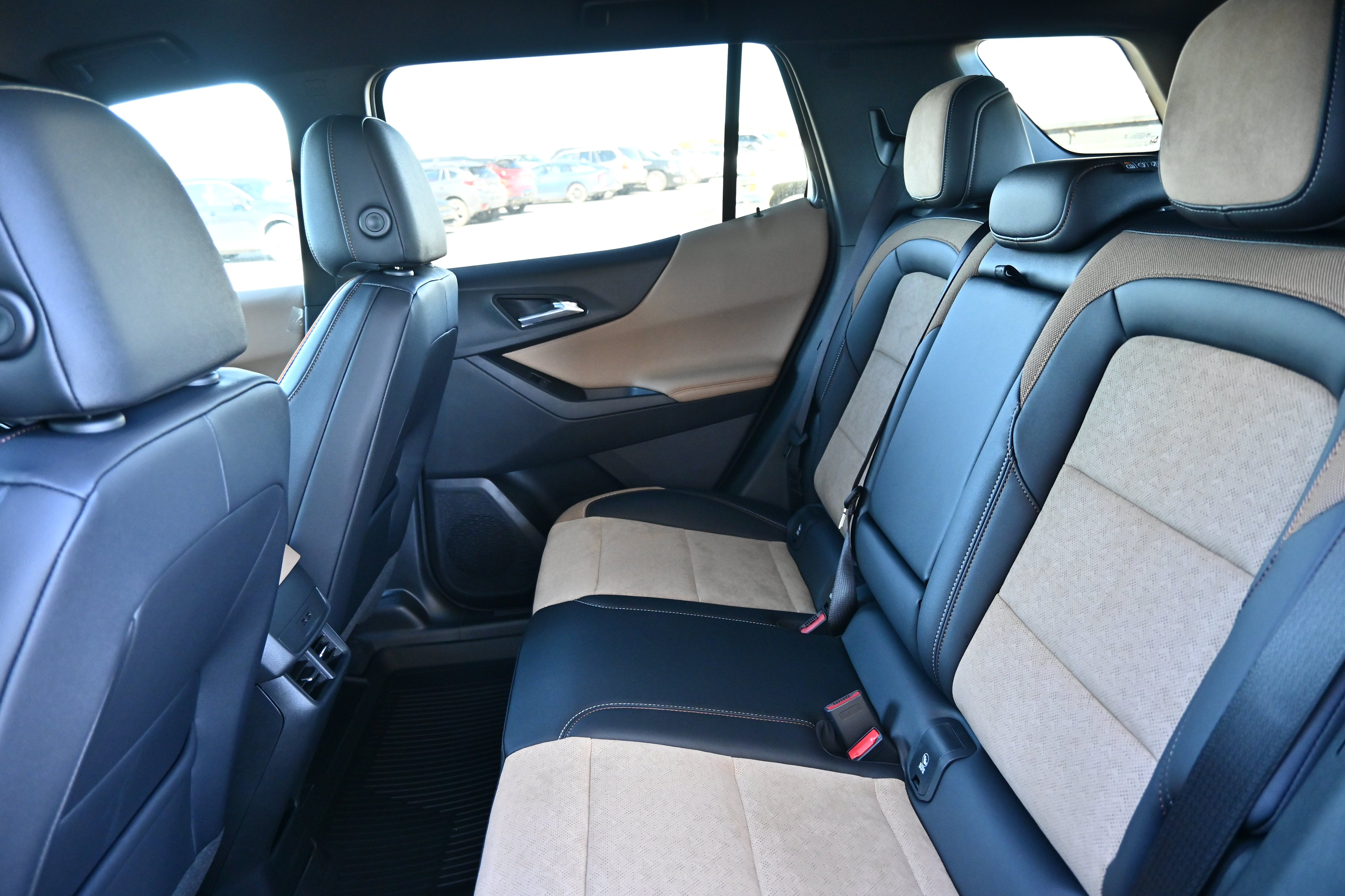 2027 Chevrolet Equinox ACTIV