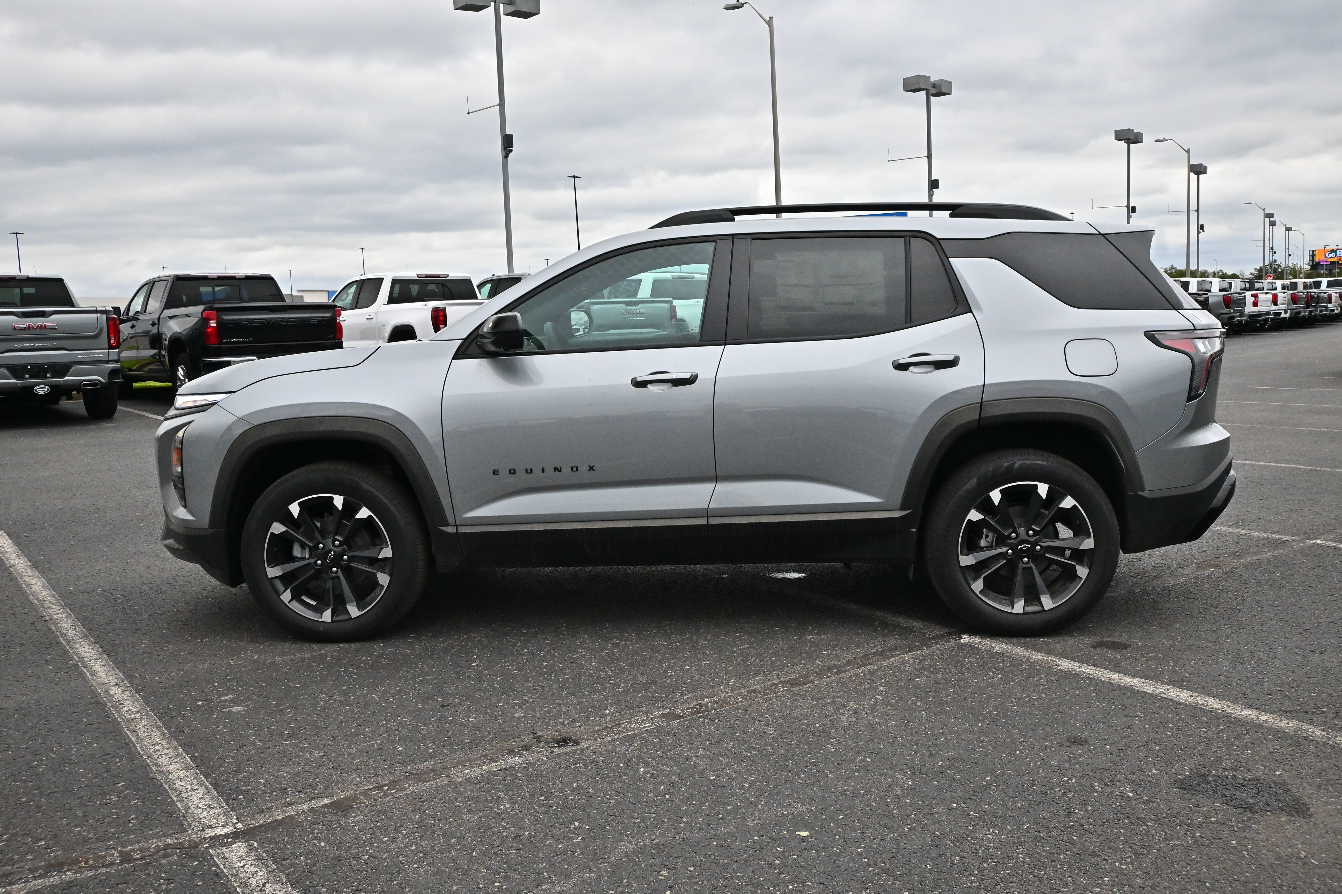 2027 Chevrolet Equinox RS