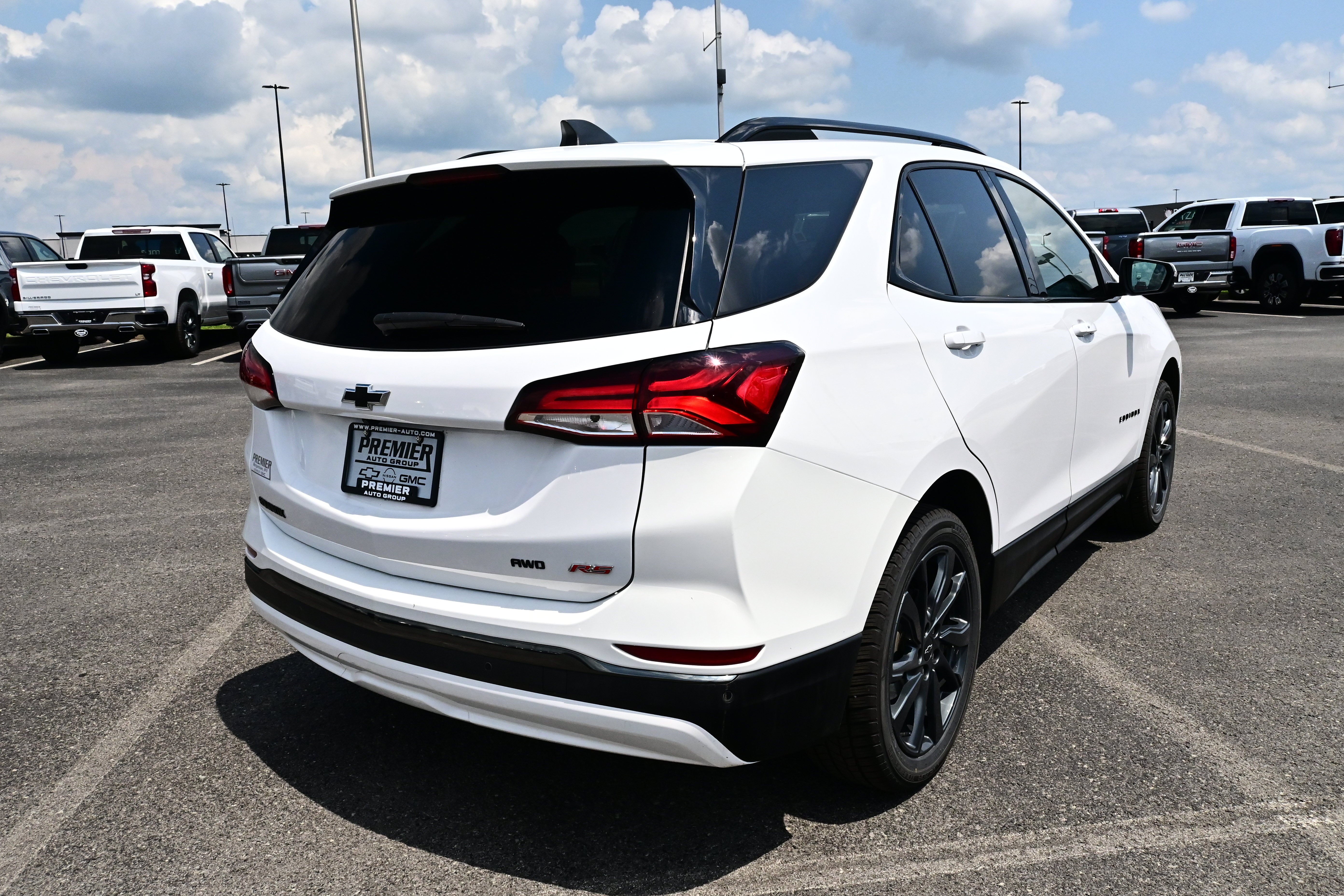 2023 Chevrolet Equinox RS