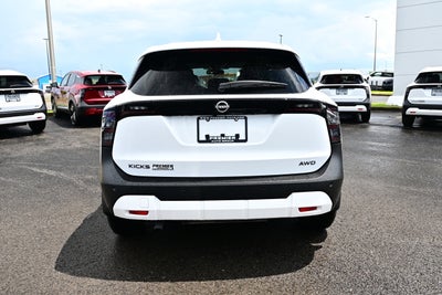 2025 Nissan Kicks SV