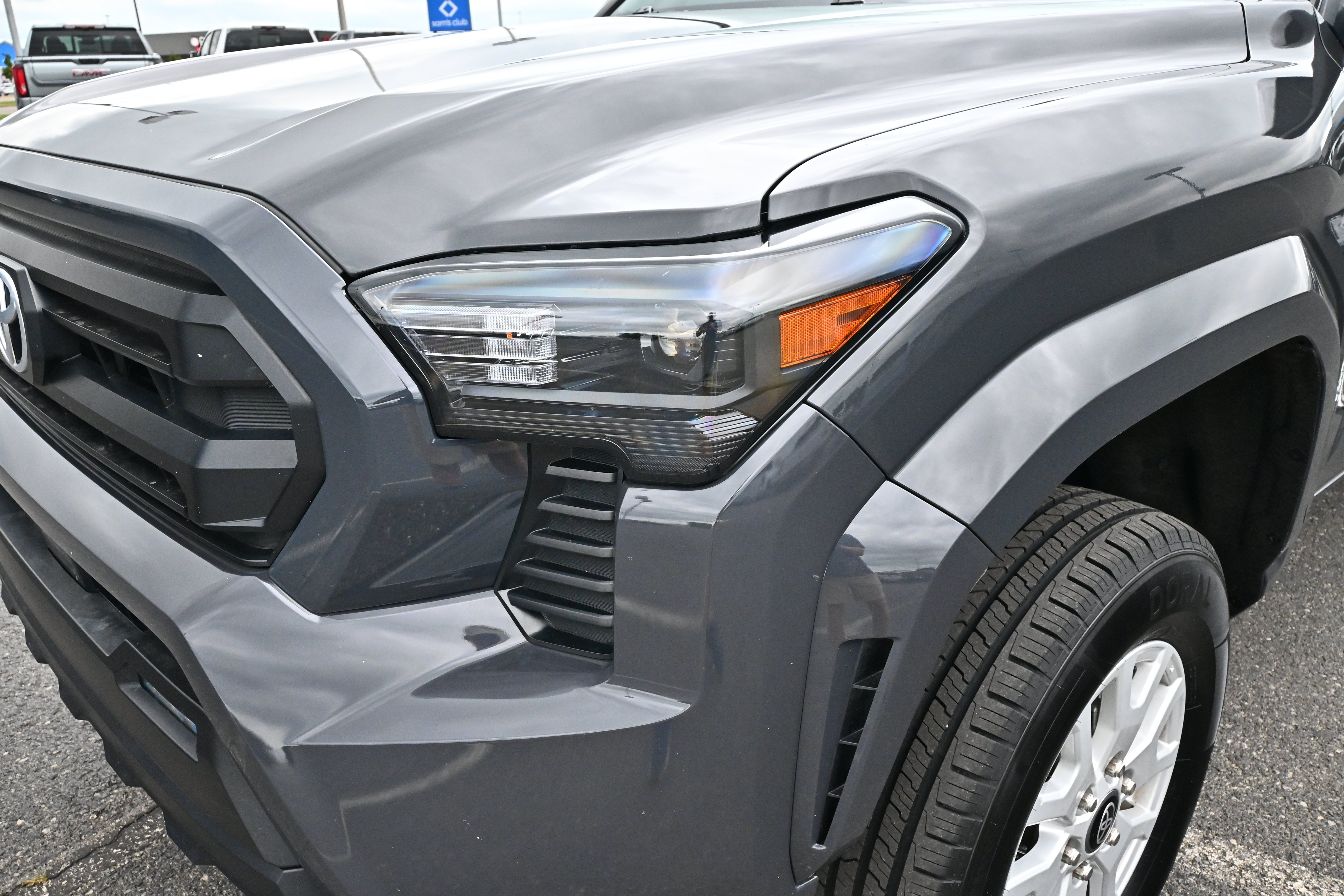 2025 Toyota Tacoma 4WD SR