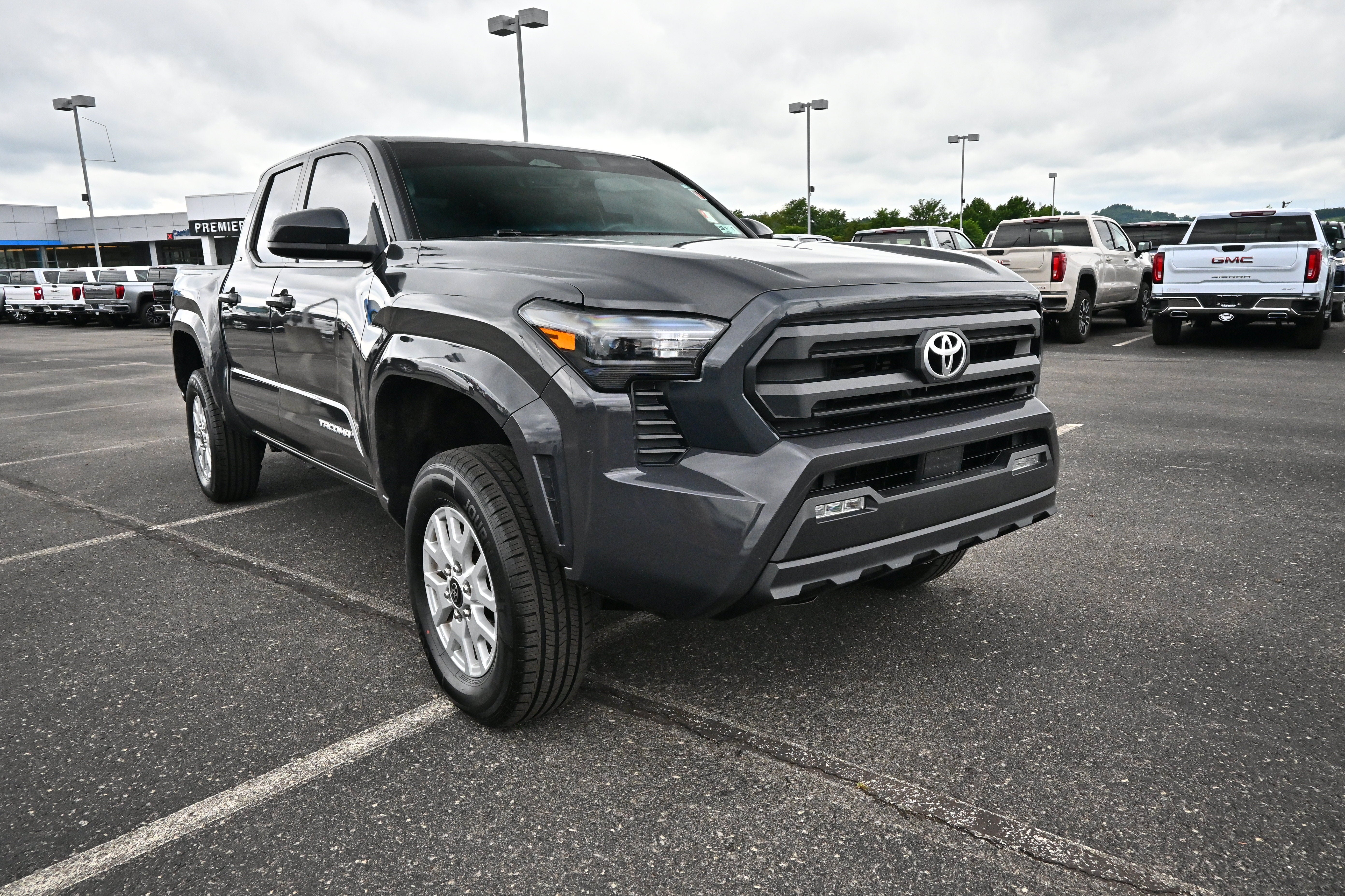 2025 Toyota Tacoma 4WD SR
