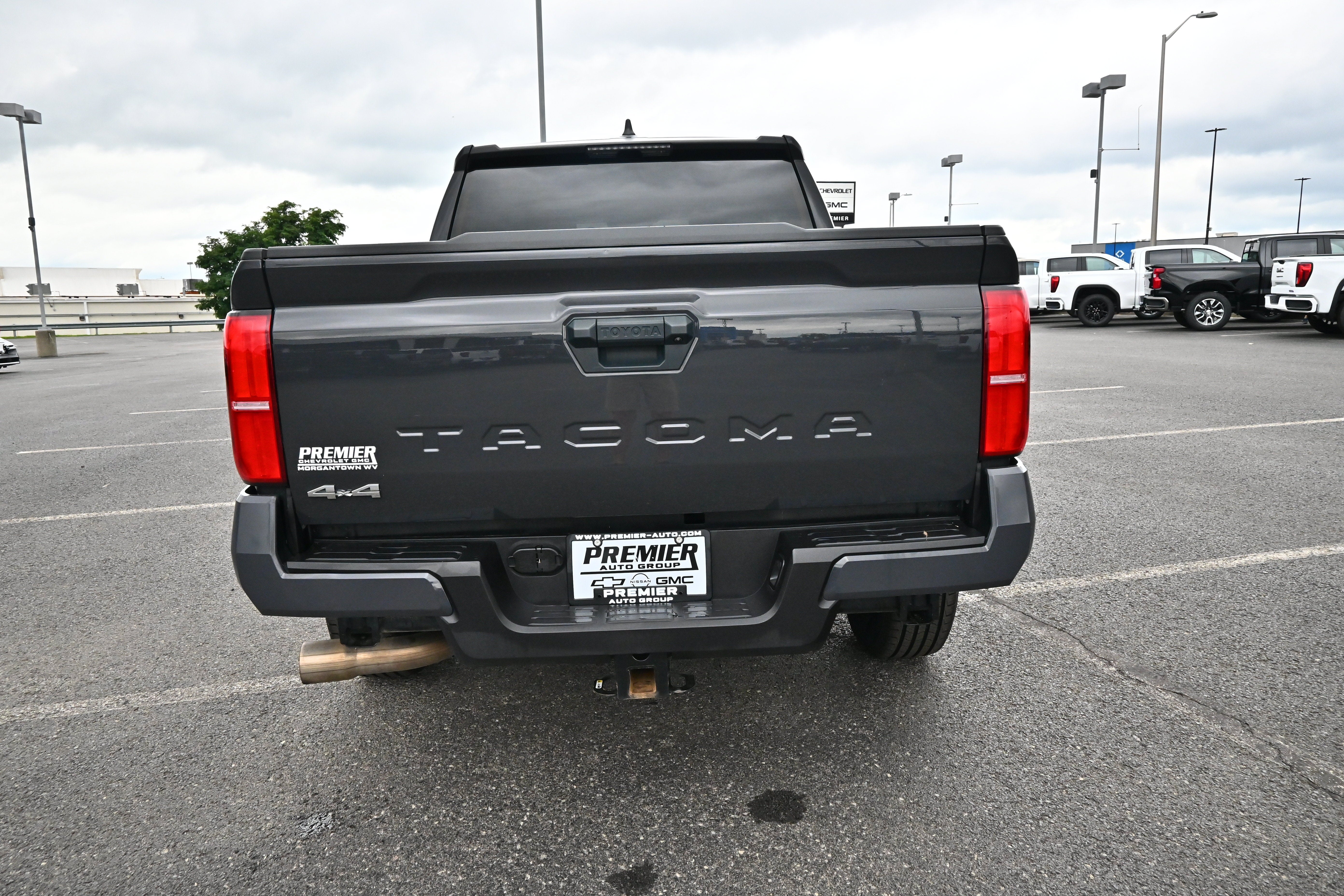 2025 Toyota Tacoma 4WD SR