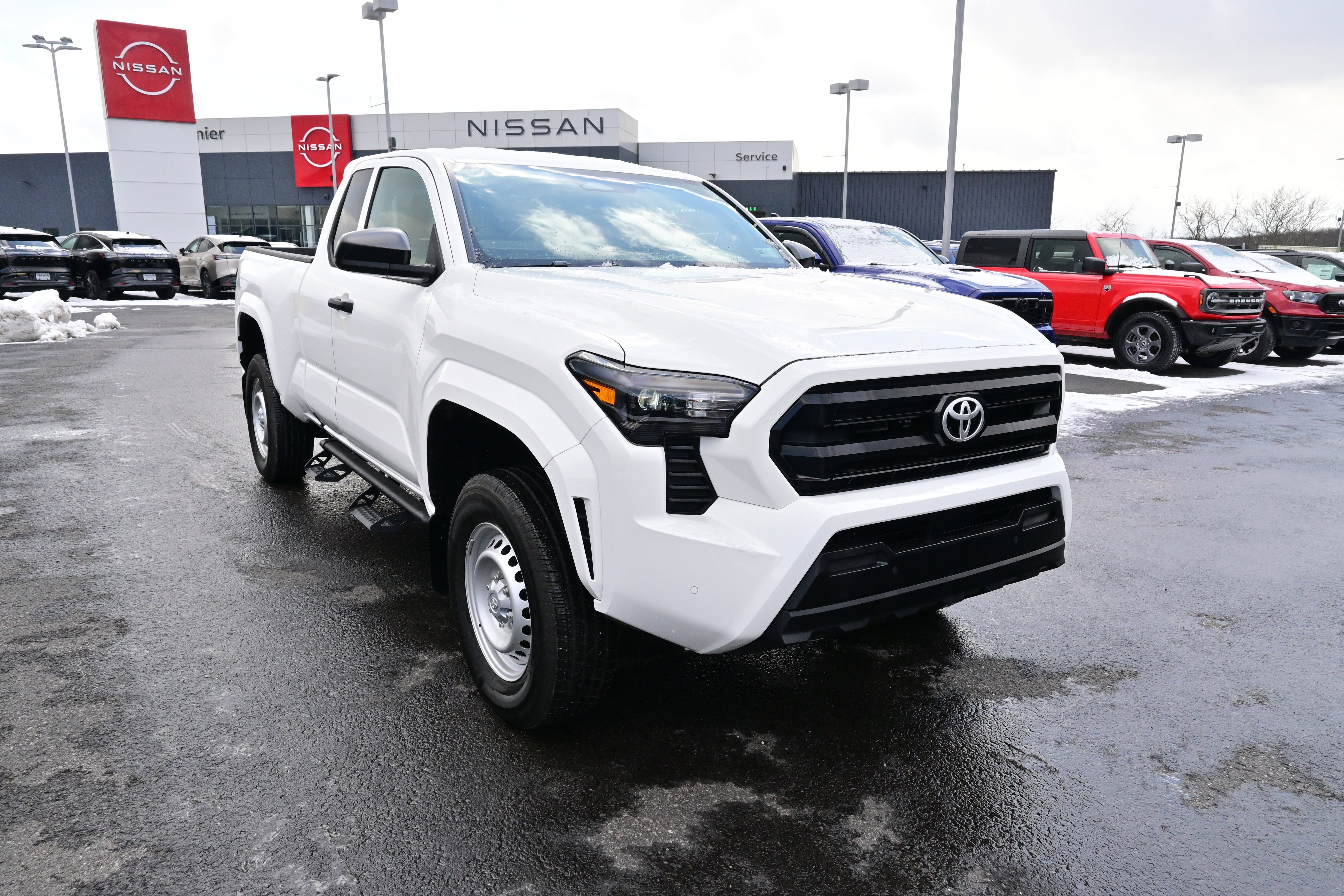 2025 Toyota Tacoma 4WD SR