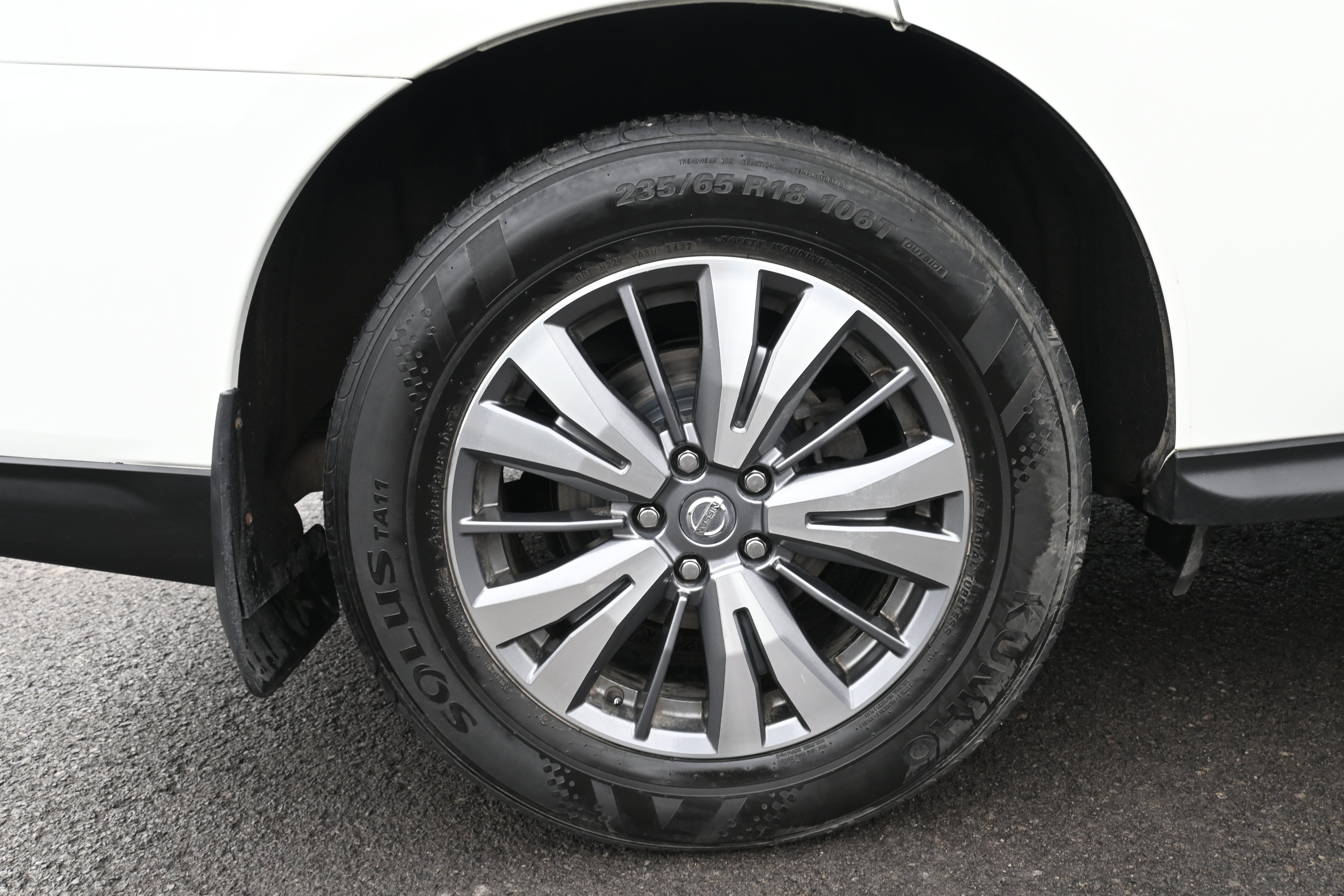 2020 Nissan Pathfinder S