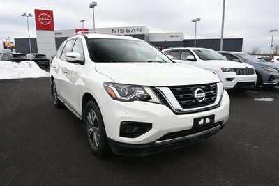 2020 Nissan Pathfinder S