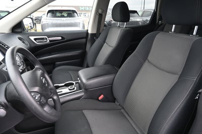 2020 Nissan Pathfinder S