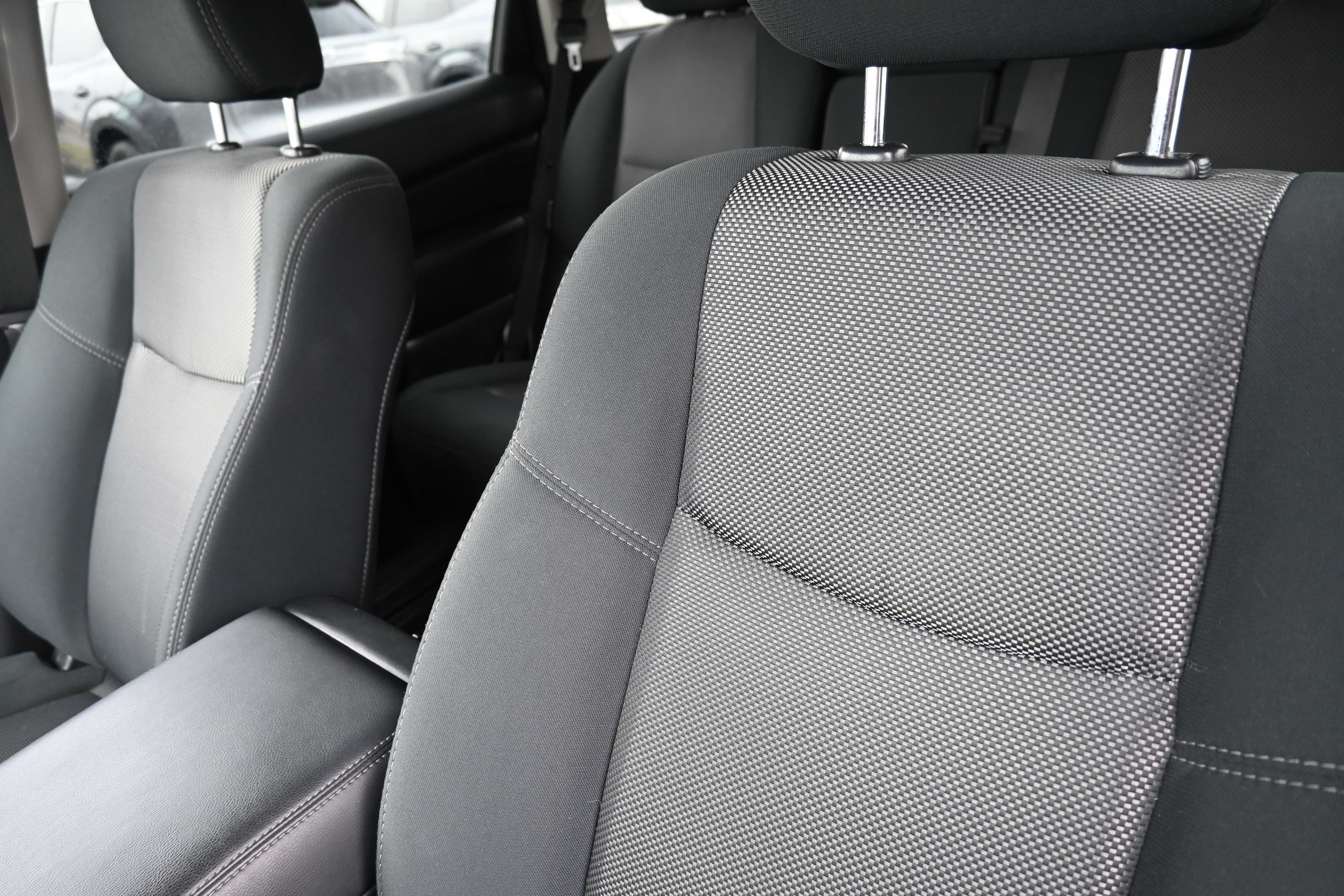 2020 Nissan Pathfinder S