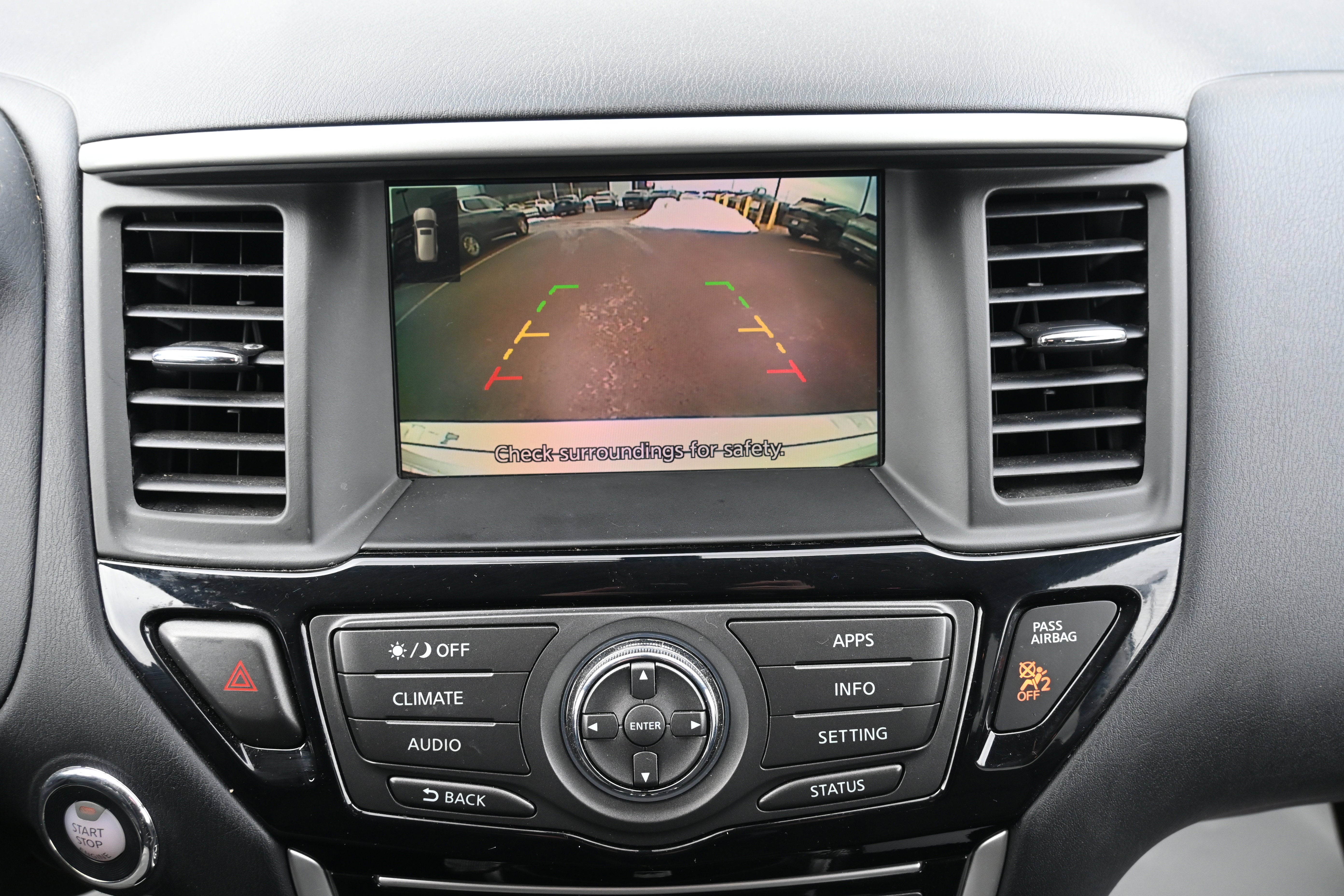 2020 Nissan Pathfinder S