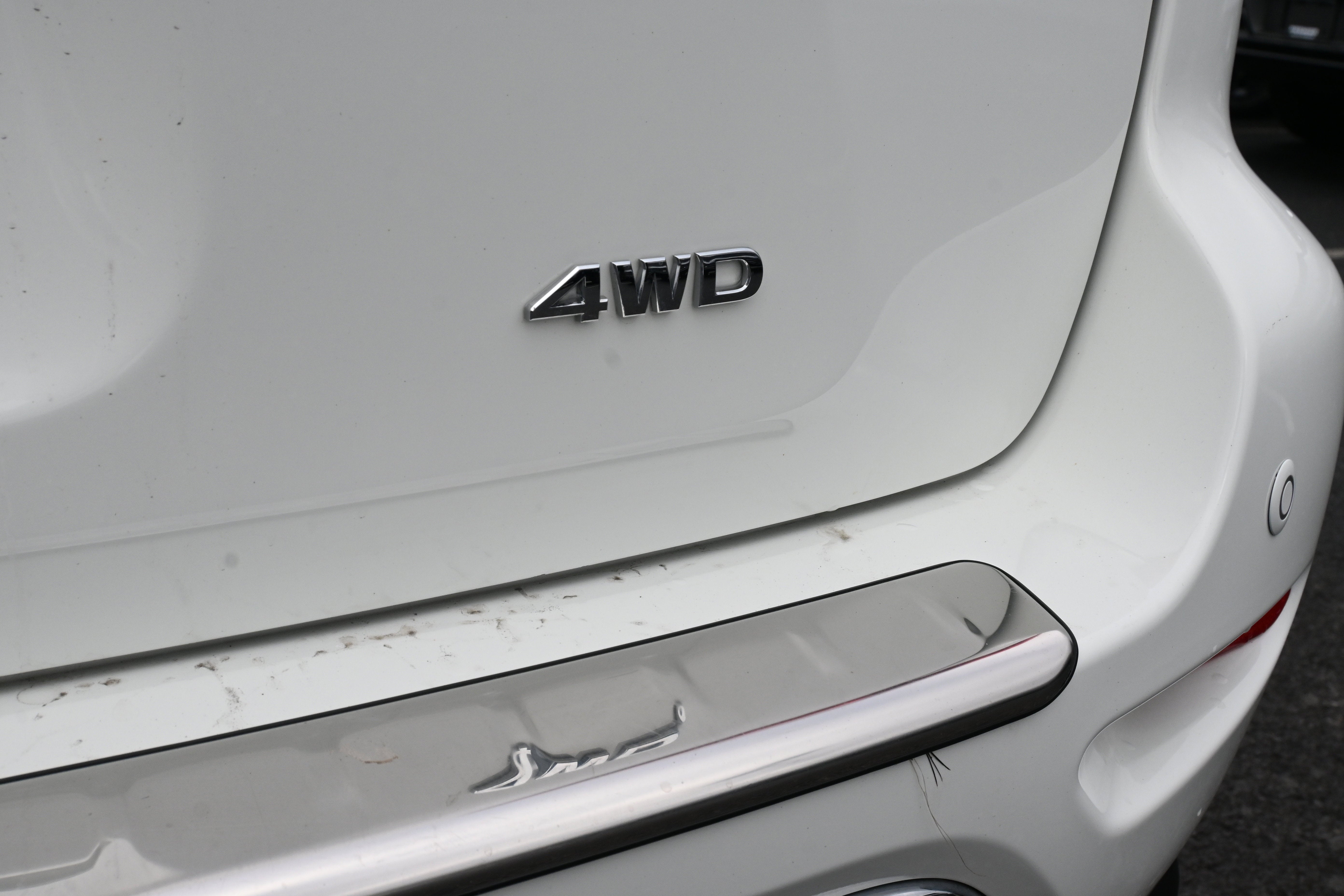 2020 Nissan Pathfinder S